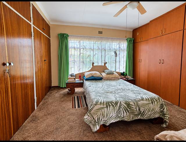 3 BEDROOM HOUSE FOR SALE IN SONLAND PARK
